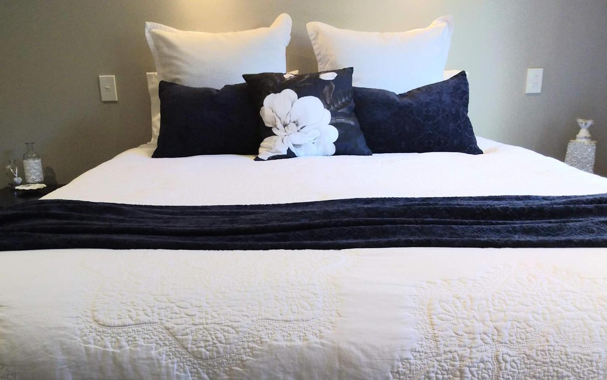 Karapiro Willows Luxury B & B Cambridge Esterno foto